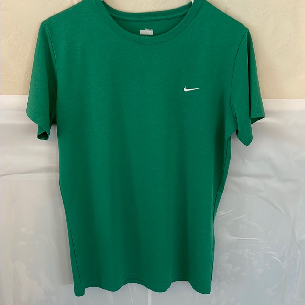Nike Green Short Sleeve Fit Dry Tee